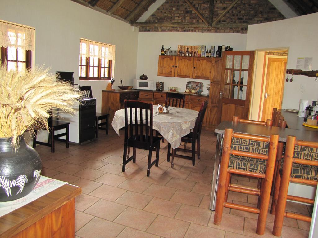 Serenity Du Bois Lodge Marloth Park Exterior photo
